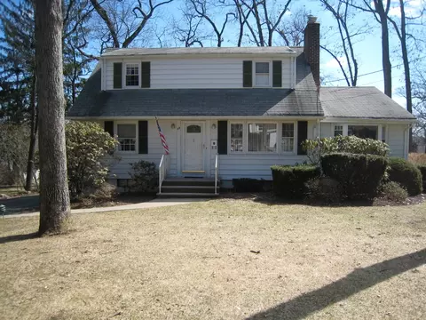 48 Beechwood Dr, Wayne, NJ 07470 photo 1