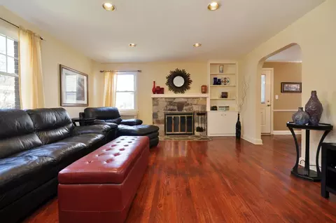 487 Mountainview Dr, North Plainfield, NJ 07063 photo 3