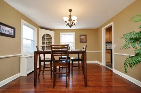 487 Mountainview Dr, North Plainfield, NJ 07063 photo 4