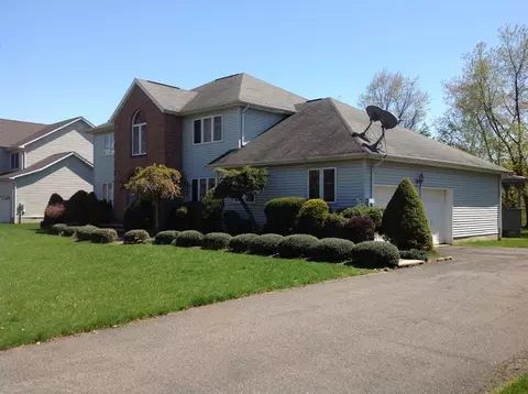 69 Carol Pl, Wayne, NJ 07470 photo 2