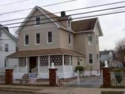 77 W 2nd St, Bound Brook, NJ 08805 photo 1