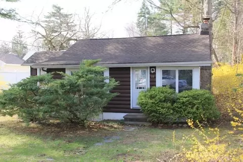 11 Locust Pl, Wayne, NJ 07470 photo 2