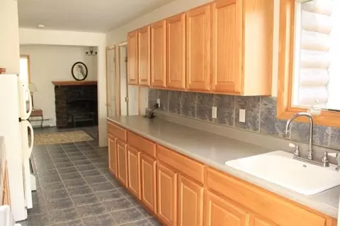 11 Locust Pl, Wayne, NJ 07470 photo 8