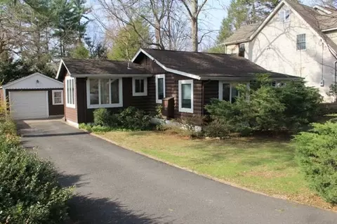 11 Locust Pl, Wayne, NJ 07470 photo 1