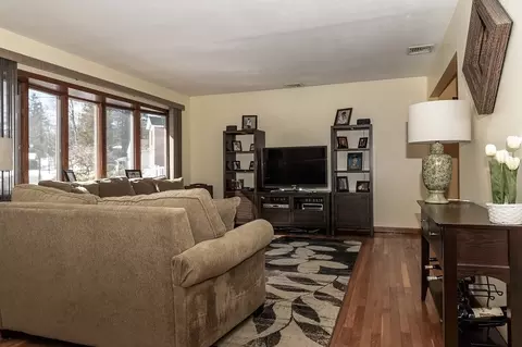 202 Hawthorn Ave, Springfield, NJ 07081 photo 4
