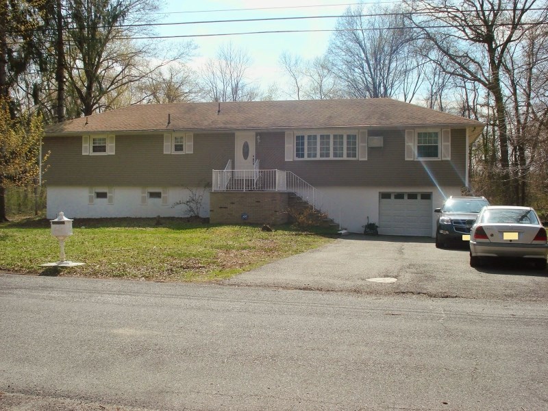 105 Lyons Ave, Wayne, NJ 07470 photo 1
