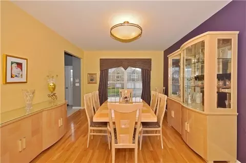 25 Foxboro Rd, Wayne, NJ 07470 photo 4