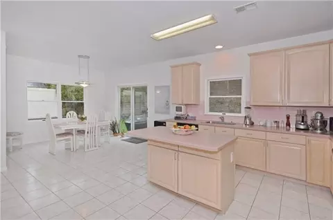25 Foxboro Rd, Wayne, NJ 07470 photo 7