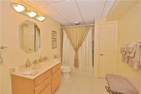 25 Foxboro Rd, Wayne, NJ 07470 photo 19