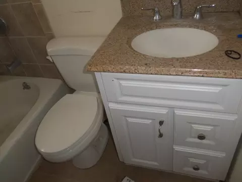 77 S Maple Ave, Springfield, NJ 07081 photo 2