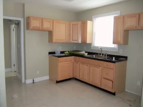 77 S Maple Ave, Springfield, NJ 07081 photo 5