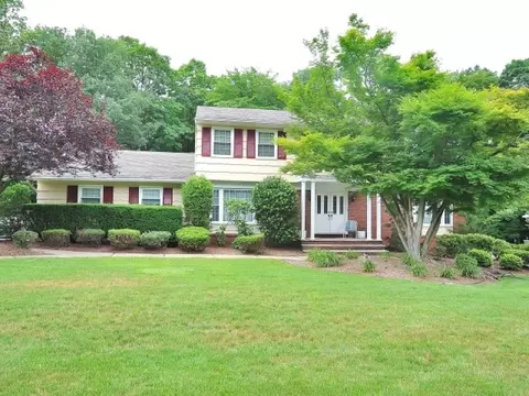 9 Cheryl Rd, Pine Brook, NJ 07058 photo 2
