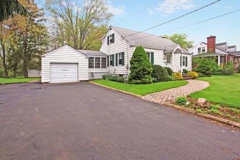 223 Springfield Ave, Berkeley Heights, NJ 07922 photo 1