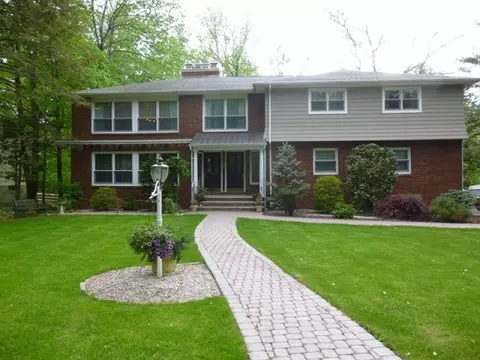 559 Plainfield Ave, Berkeley Heights, NJ 07922 photo 1