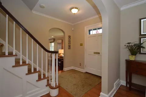 6 Hickory Rd, Summit, NJ 07901 photo 2
