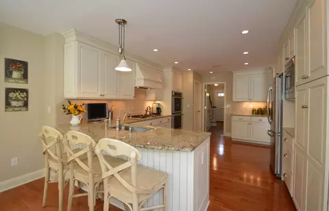 6 Hickory Rd, Summit, NJ 07901 photo 5