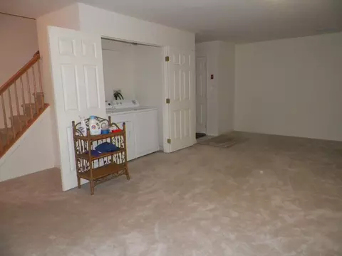 547 Coventry Dr, Nutley, NJ 07110 photo 11