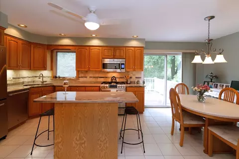 48 Jerome Pl, Wayne, NJ 07470 photo 6