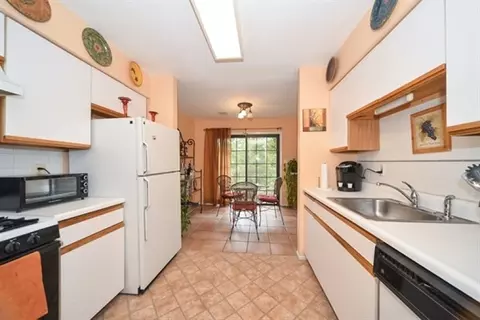 2605 Hemlock Pl, Basking Ridge, NJ 07920 photo 7