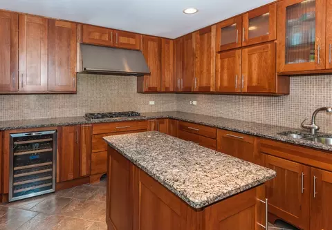 76 Tree Top Dr, Springfield, NJ 07081 photo 10