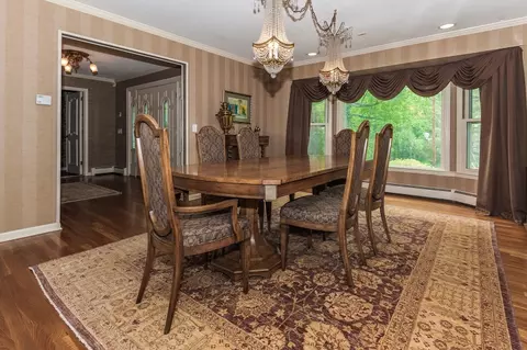 76 Tree Top Dr, Springfield, NJ 07081 photo 4