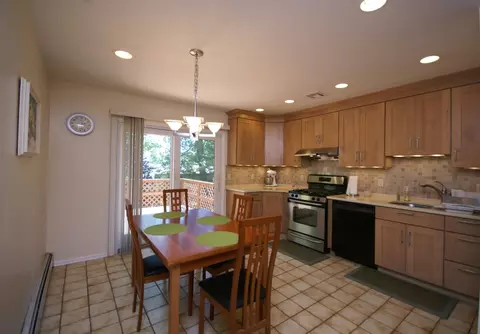 7 Stratton Dr, Wayne, NJ 07470 photo 5