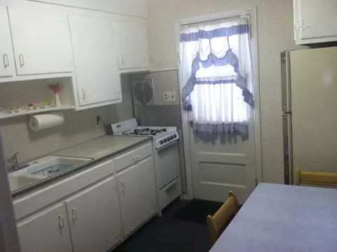 404 Howard Ave, Middlesex, NJ 08846 photo 10