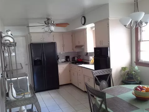 421 William St, Harrison, NJ 07029 photo 3