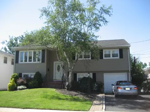 835 Mitchell Ave, Union, NJ 07083 photo 2