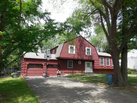 40 Monterey Dr, Wayne, NJ 07470 photo 1