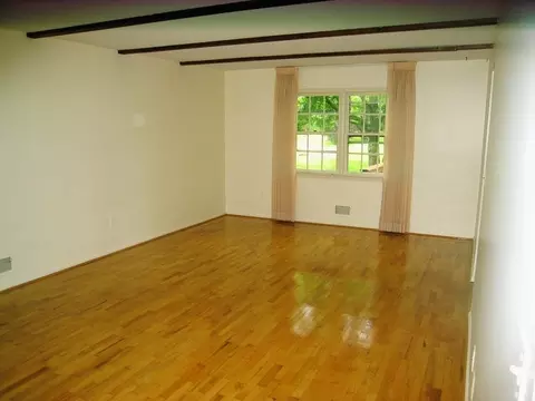 9 Phoenix Dr, Mendham, NJ 07945 photo 3