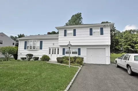 10 Melanie Ln, Wayne, NJ 07470 photo 1