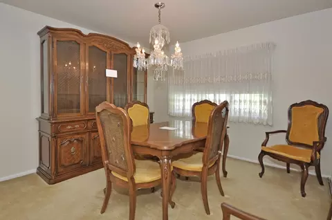 10 Melanie Ln, Wayne, NJ 07470 photo 6