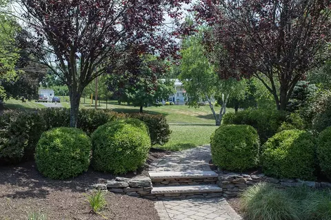 80 Lurline Dr, Basking Ridge, NJ 07920 photo 3