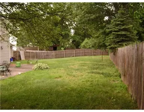 10 Whitehall Ave, Edison, NJ 08820 photo 10