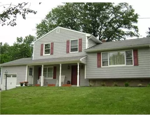 10 Whitehall Ave, Edison, NJ 08820 photo 1