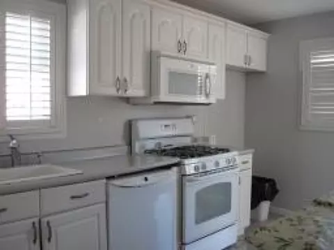 20 Ross St, Clark, NJ 07066 photo 5