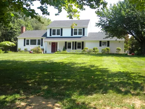 5 Deerfield Rd, Mendham, NJ 07945 photo 2