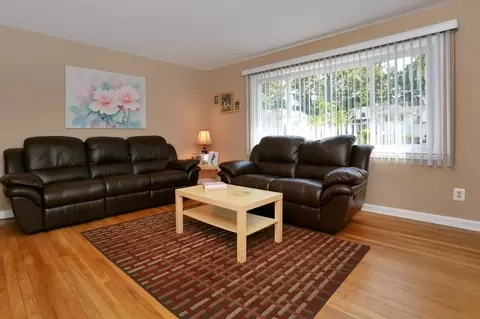197 Norman Way, Paramus, NJ 07652 photo 2