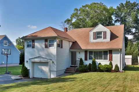 197 Norman Way, Paramus, NJ 07652 photo 1