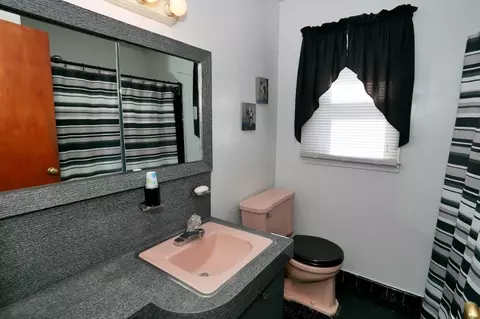 197 Norman Way, Paramus, NJ 07652 photo 16