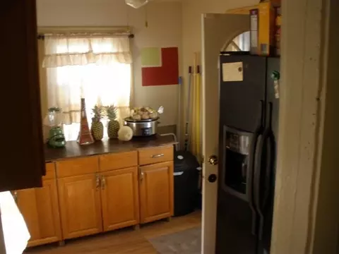 645-47 E 6th St, Plainfield, NJ 07060 photo 3