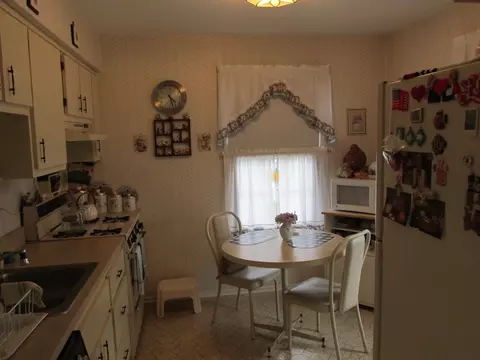 4 Foxhall # A, Middlesex, NJ 08846 photo 9
