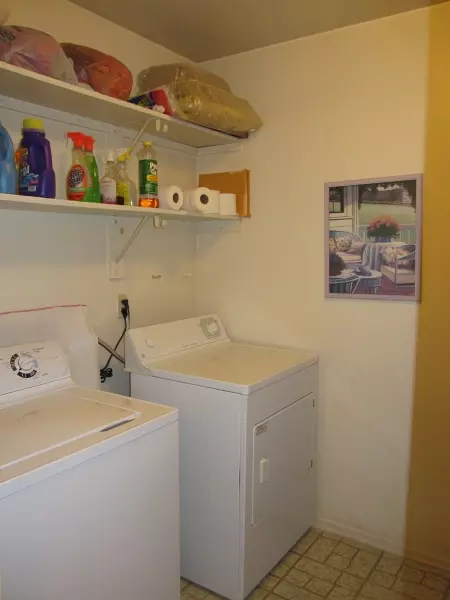 4 Foxhall # A, Middlesex, NJ 08846 photo 14