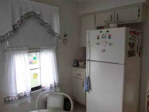 4 Foxhall # A, Middlesex, NJ 08846 photo 8