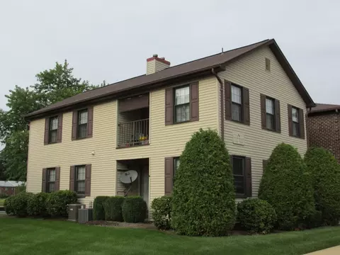 4 Foxhall # A, Middlesex, NJ 08846 photo 1