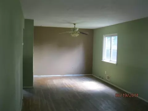 5 Lee Ct, Flanders, NJ 07836 photo 2