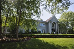 4 Timberlane Rd, Saddle River, NJ 07458 photo 1