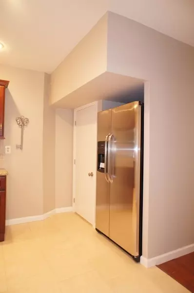 525 Mcmichael Pl, Hillside, NJ 07205 photo 4