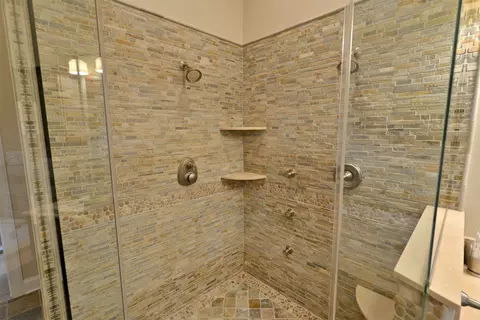 24 Leonard Dr, Waldwick, NJ 07463 photo 11